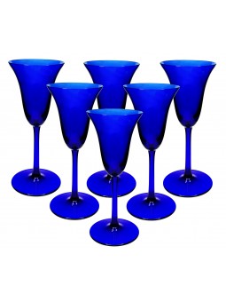 Vasos azules soplados a...