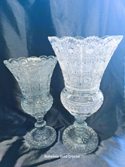 Broušená váza "pohár"