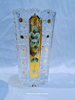 Flat vase with gold and...