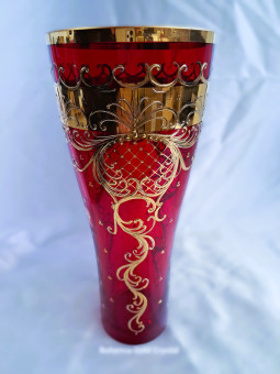 Red conical vase 26 cm,...